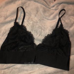 ***NWT***Black lace Bralette